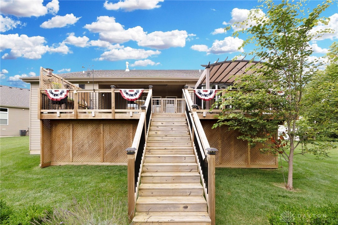 1567 Sierra Vista Way