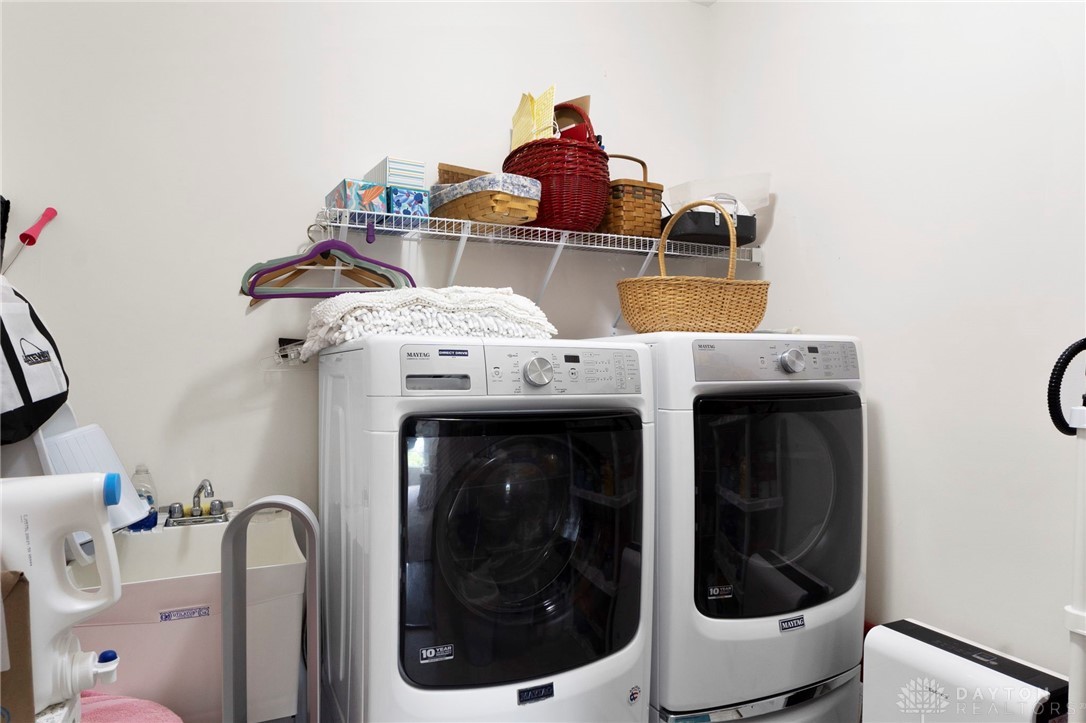 1567 Sierra Vista Way