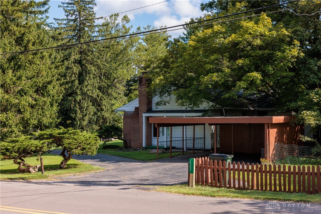 1302 Shawnee Drive