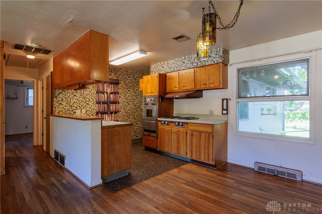 1302 Shawnee Drive