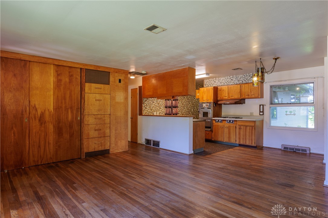 1302 Shawnee Drive