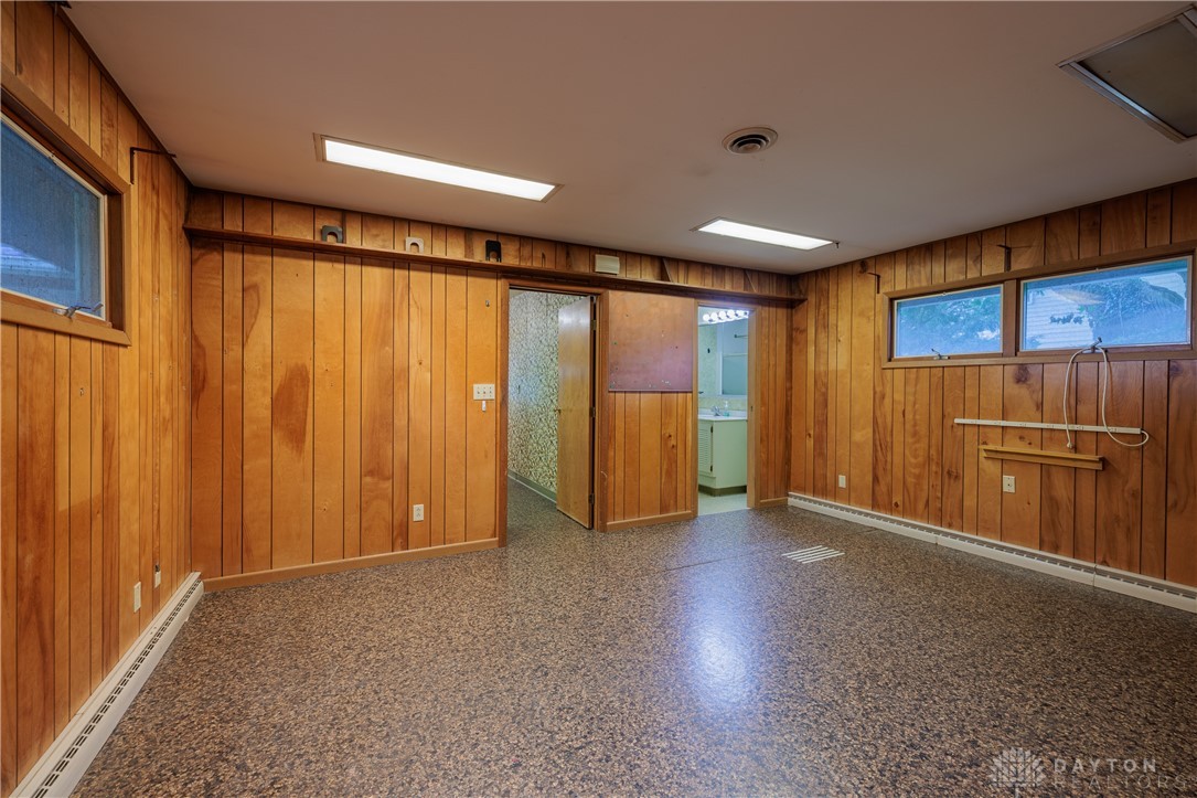 1302 Shawnee Drive
