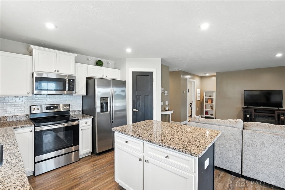 2003 Trillium Way