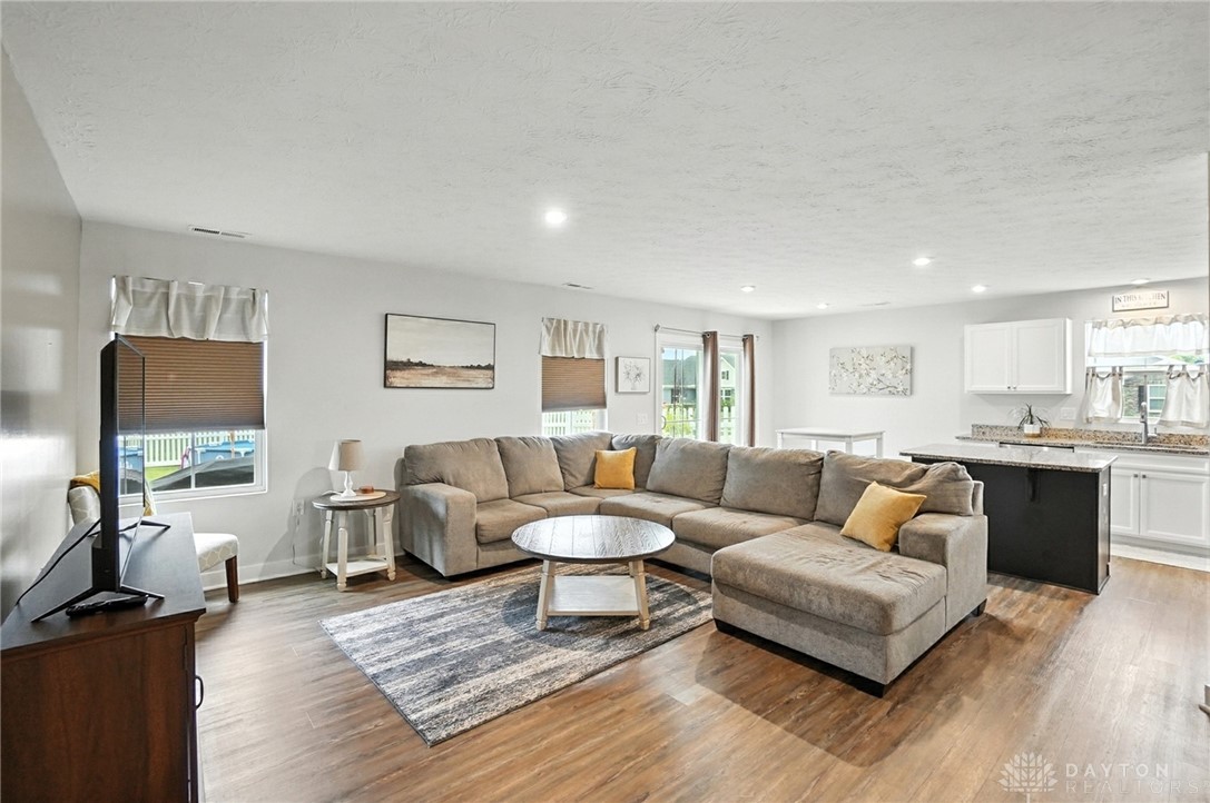 2003 Trillium Way