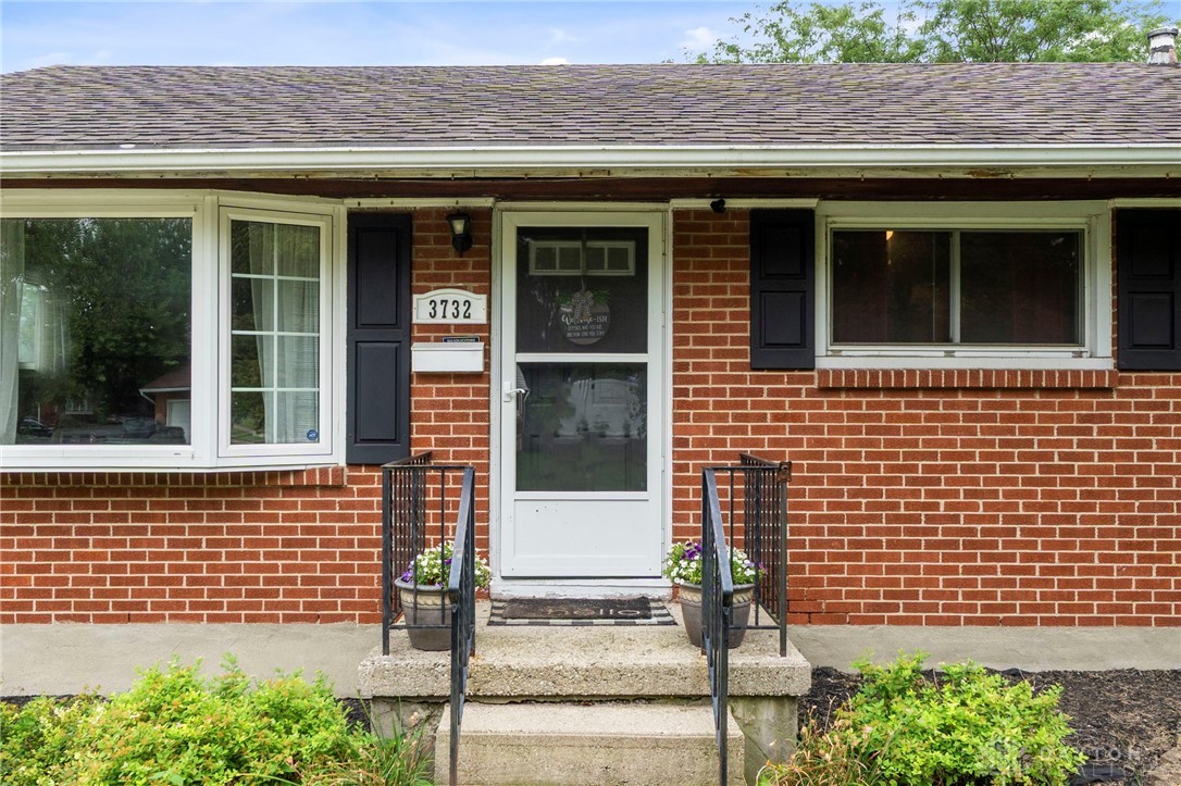 3732 Valleywood Drive