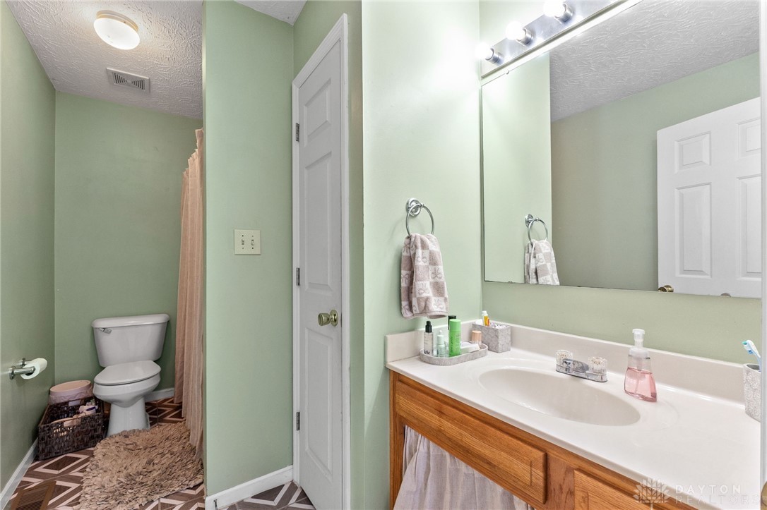 2598 Selma Jamestown Road