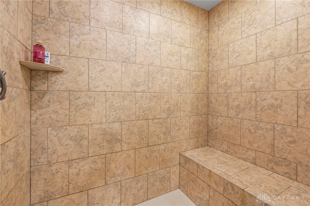 7035 Creekside Circle