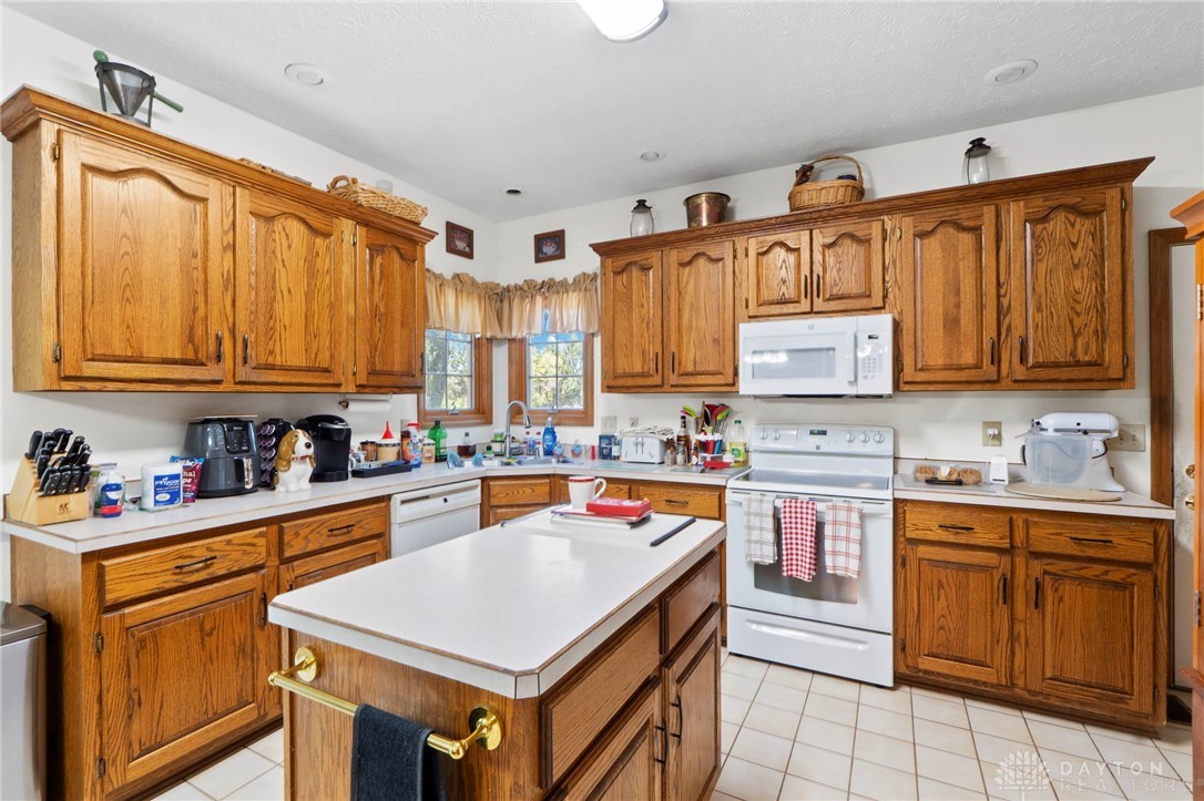 1353 Graceland Drive