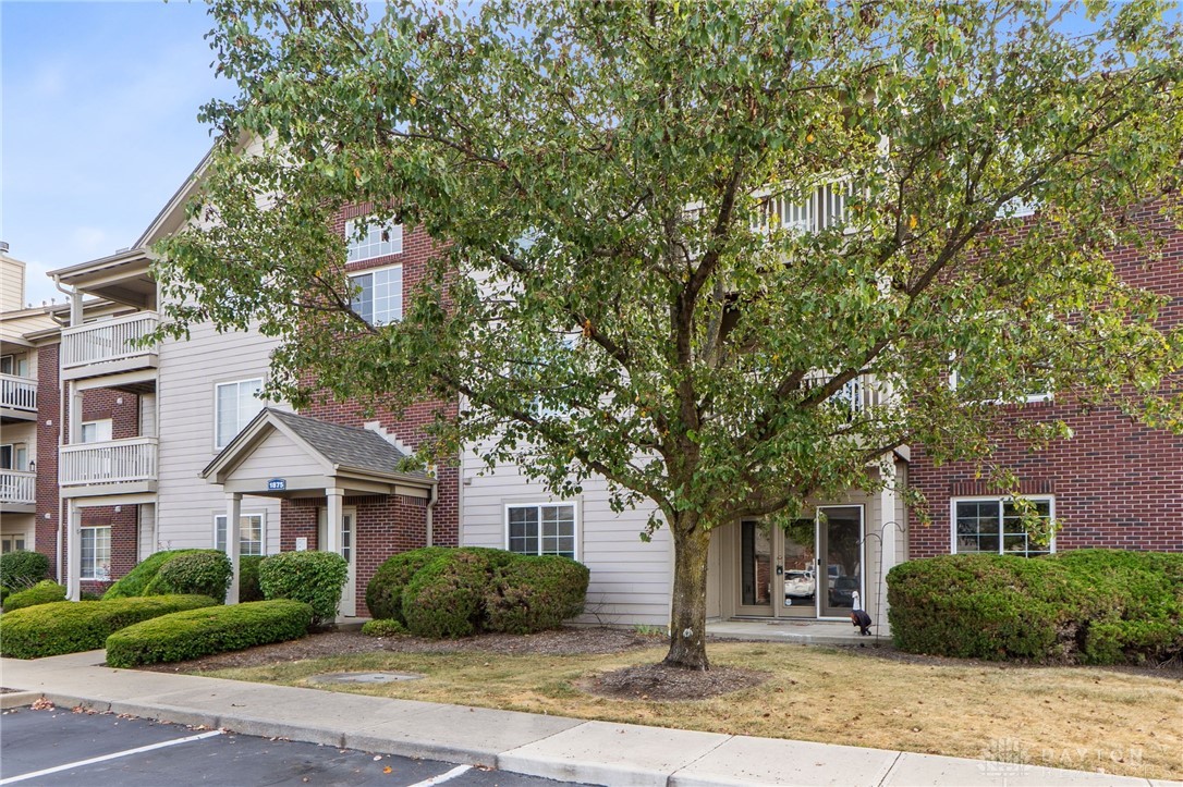 1875 Waterstone Boulevard 103