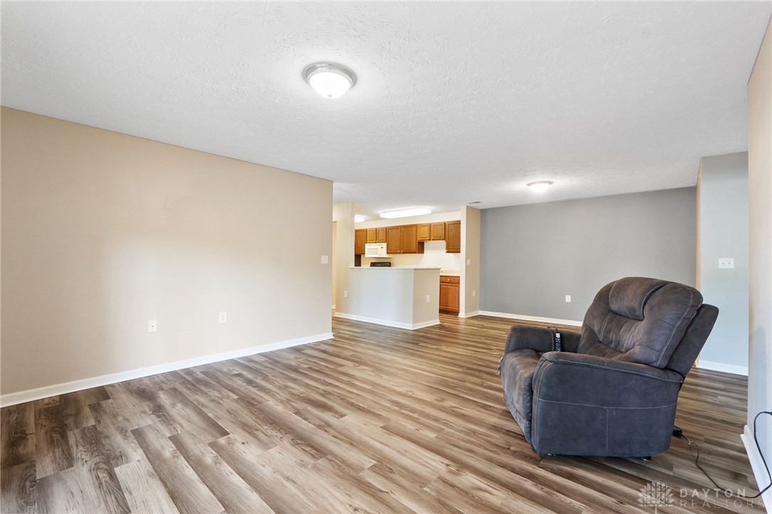 1875 Waterstone Boulevard 103