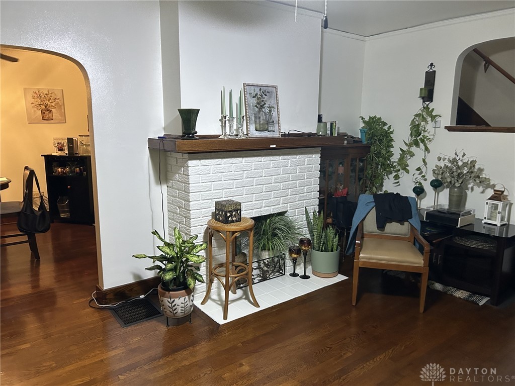 55 E Siebenthaler Avenue