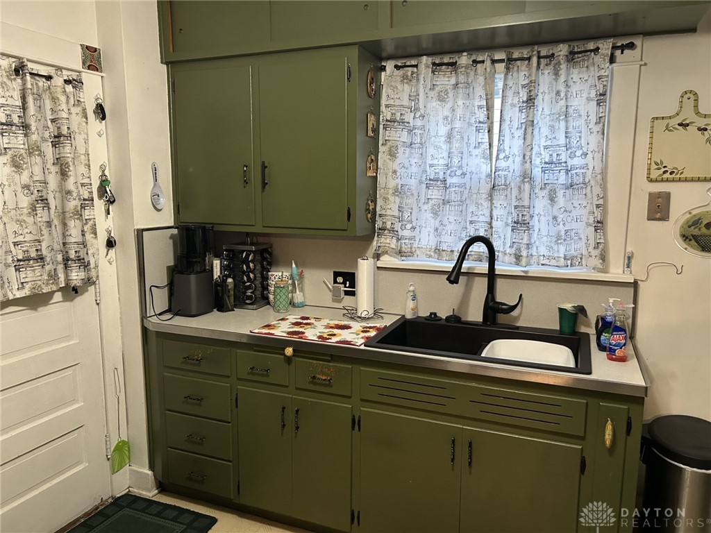 55 E Siebenthaler Avenue