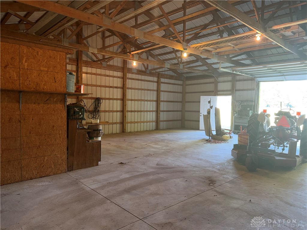 1225 Whaley Road