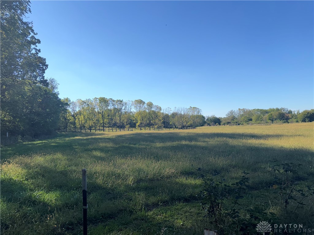 1225 Whaley Road