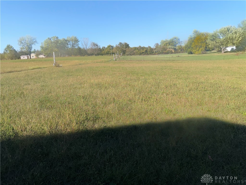 1225 Whaley Road