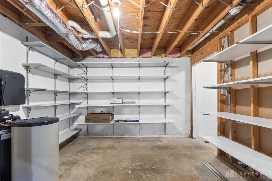 5201 Clearcreek Trail