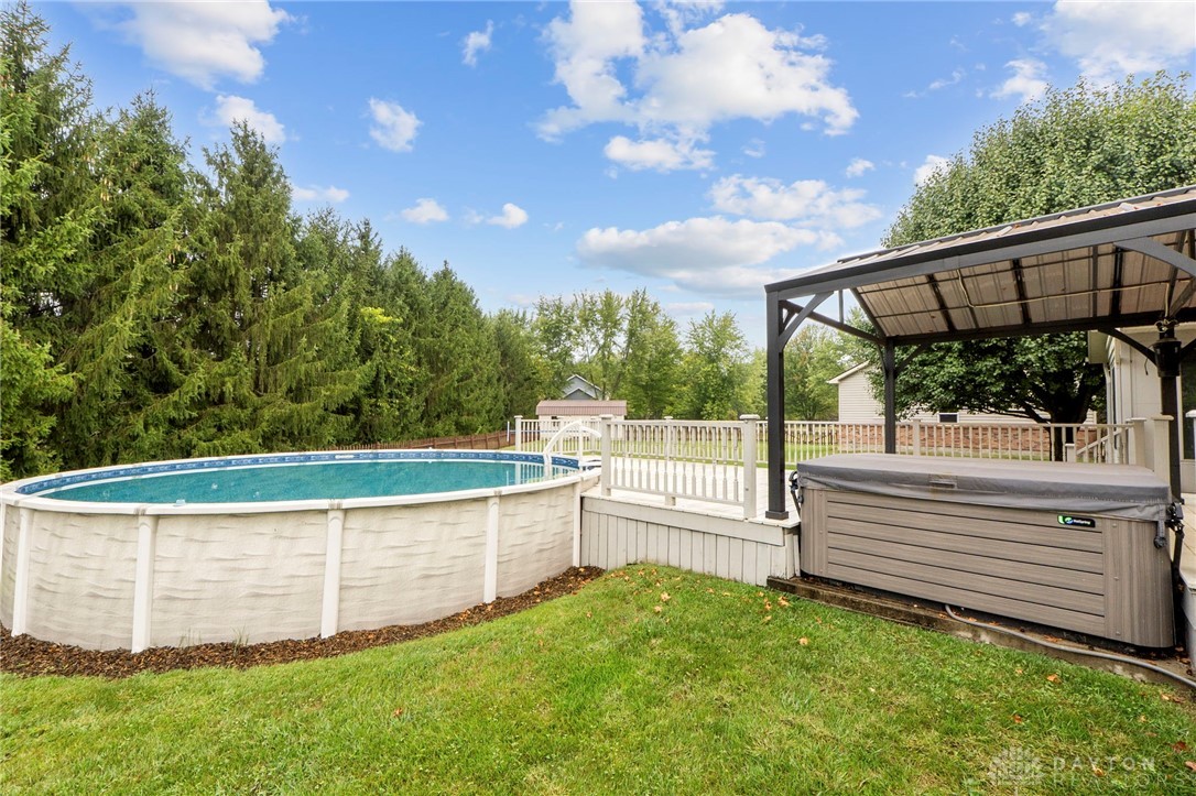 5201 Clearcreek Trail