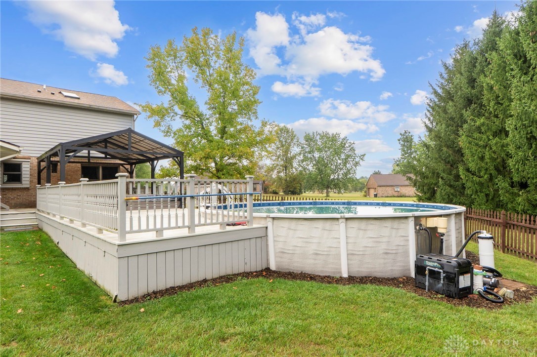 5201 Clearcreek Trail