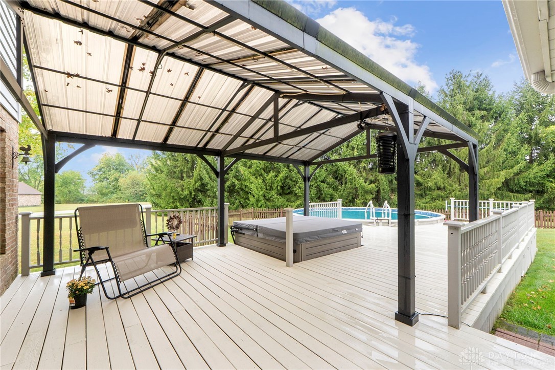 5201 Clearcreek Trail