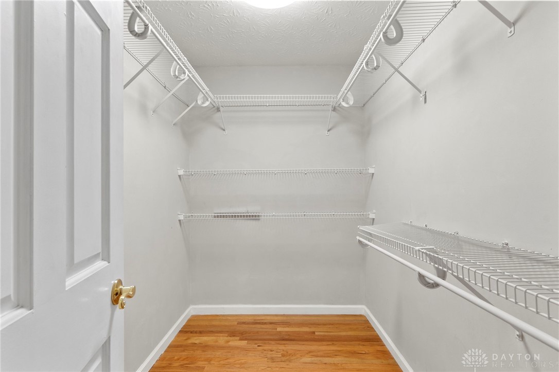 5201 Clearcreek Trail