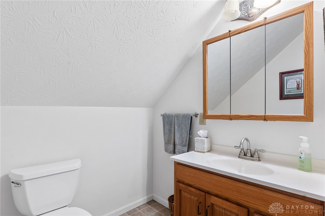 1547 Yellow Rose Court