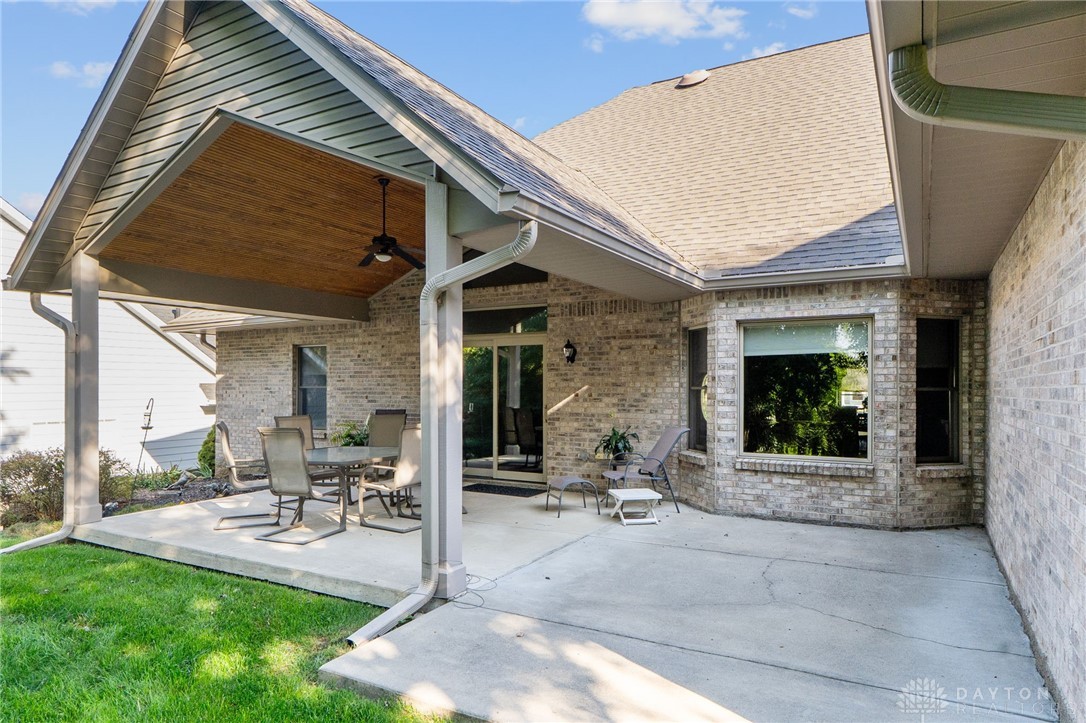 1547 Yellow Rose Court