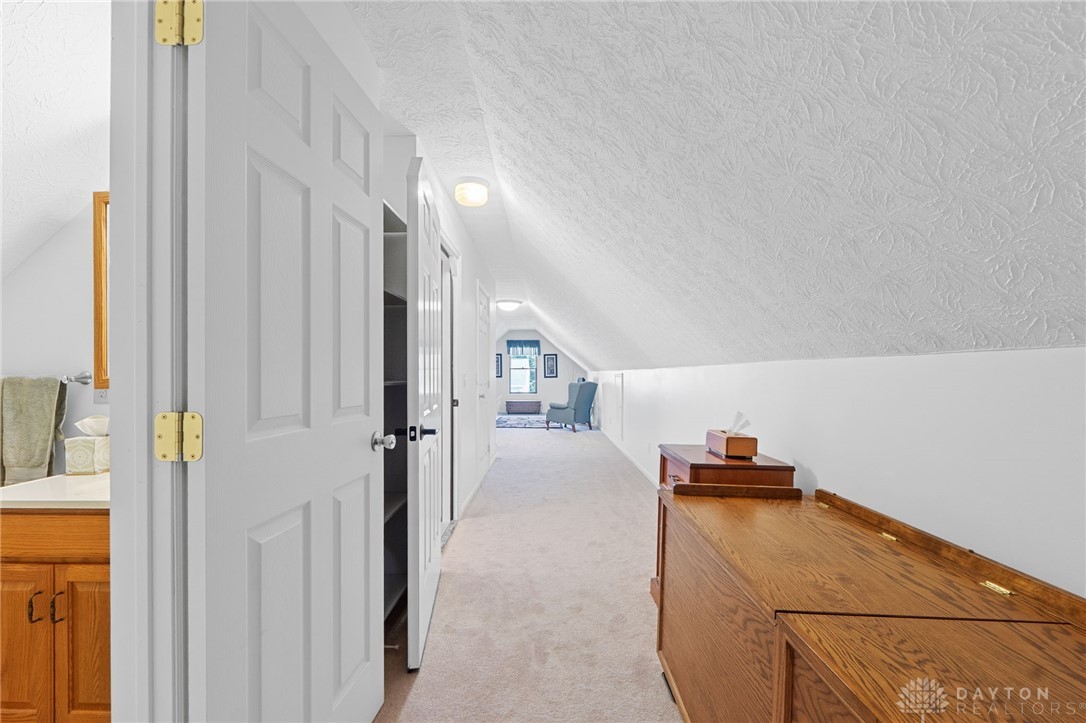 1547 Yellow Rose Court