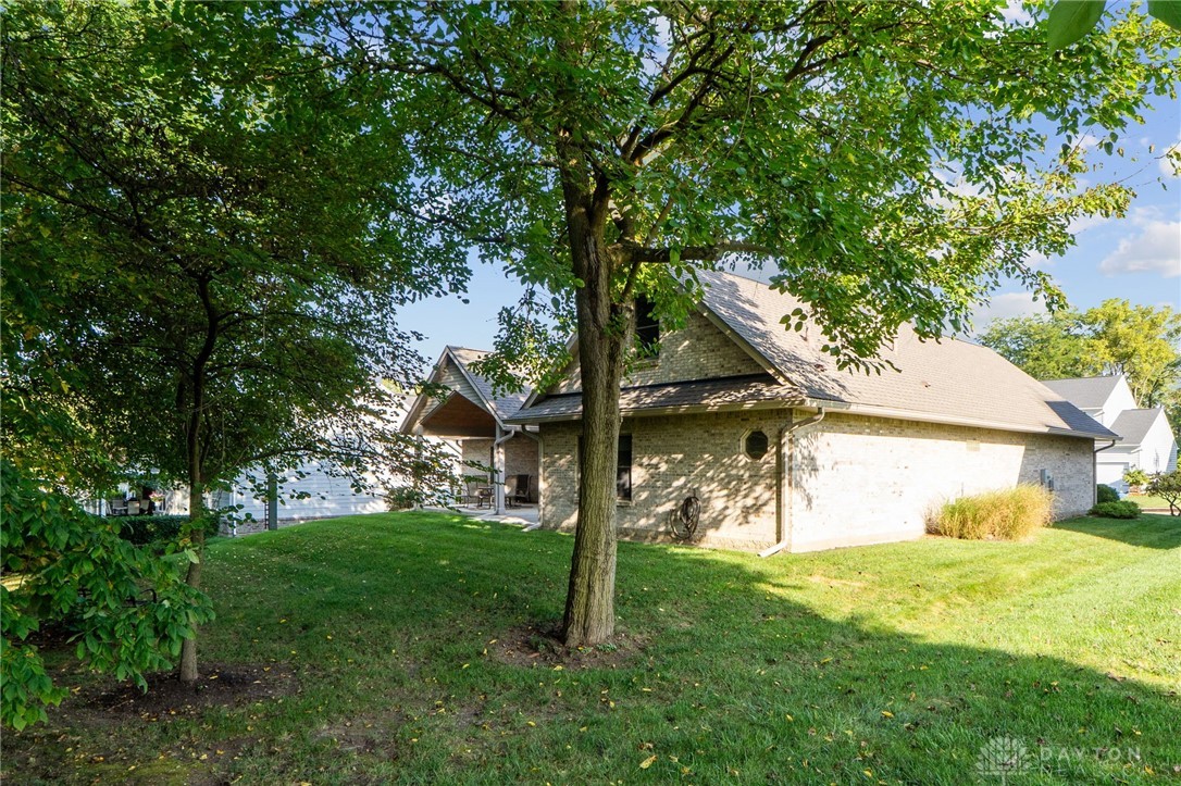 1547 Yellow Rose Court