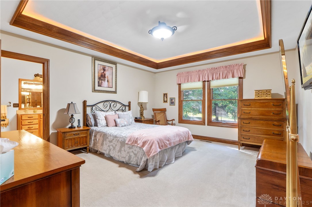 1547 Yellow Rose Court