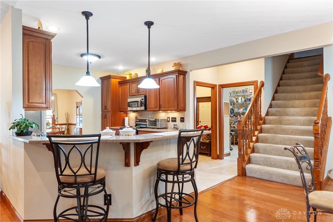 1547 Yellow Rose Court