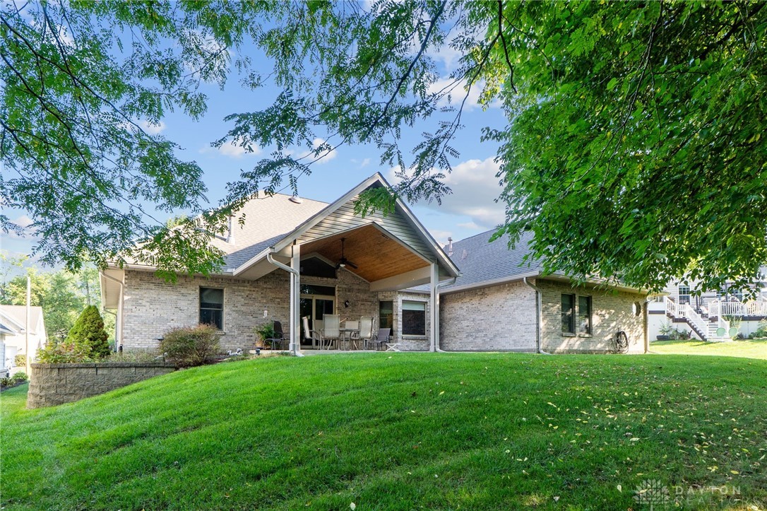 1547 Yellow Rose Court