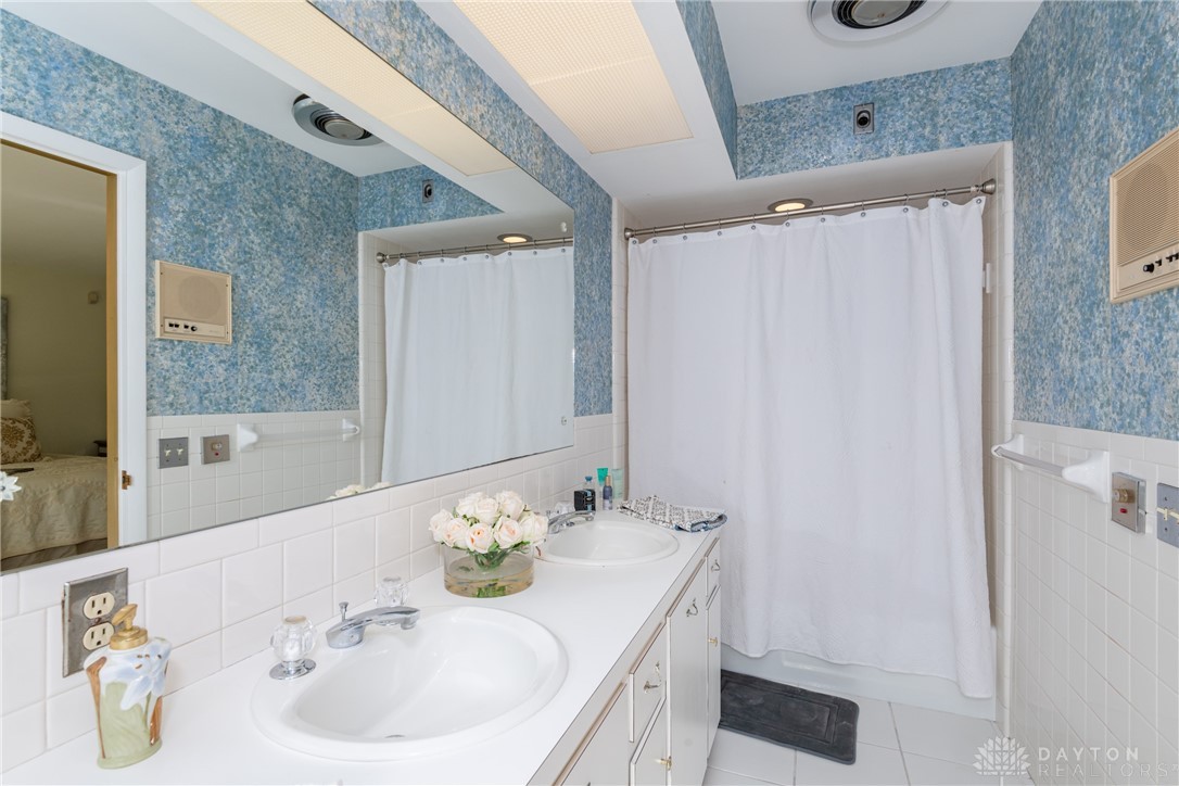 6121 Old Spanish Trail