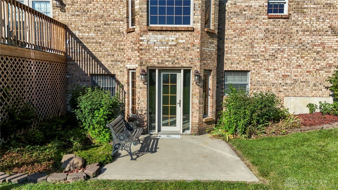 5034 Clearcreek Trail