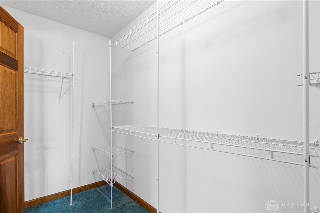 5034 Clearcreek Trail