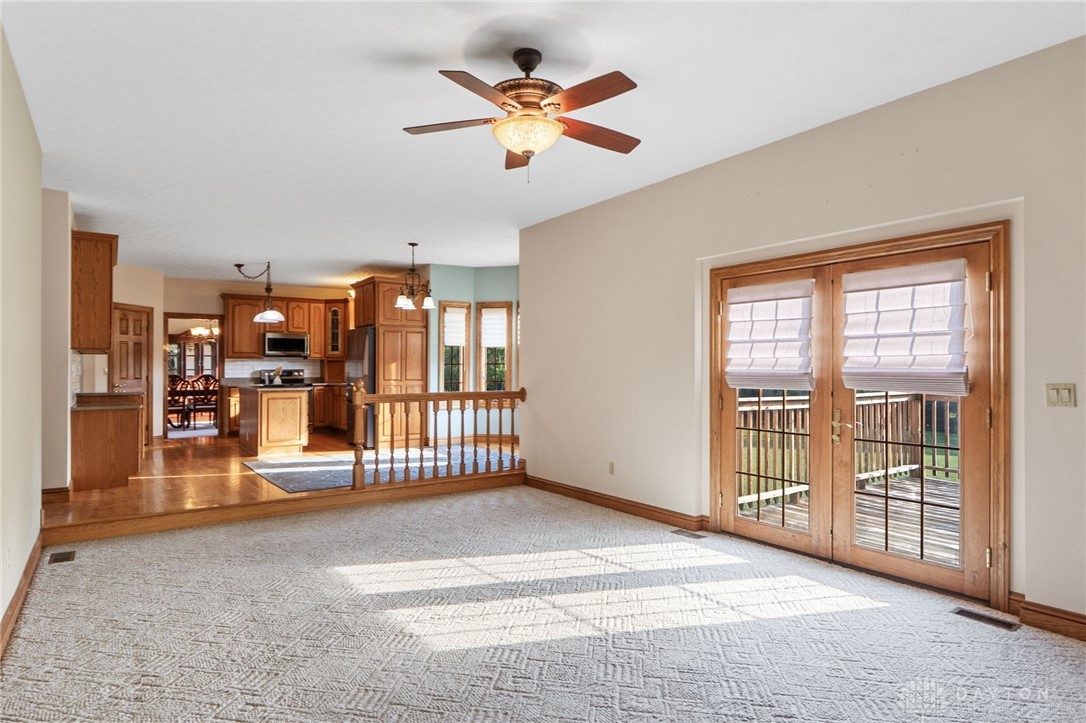 5034 Clearcreek Trail