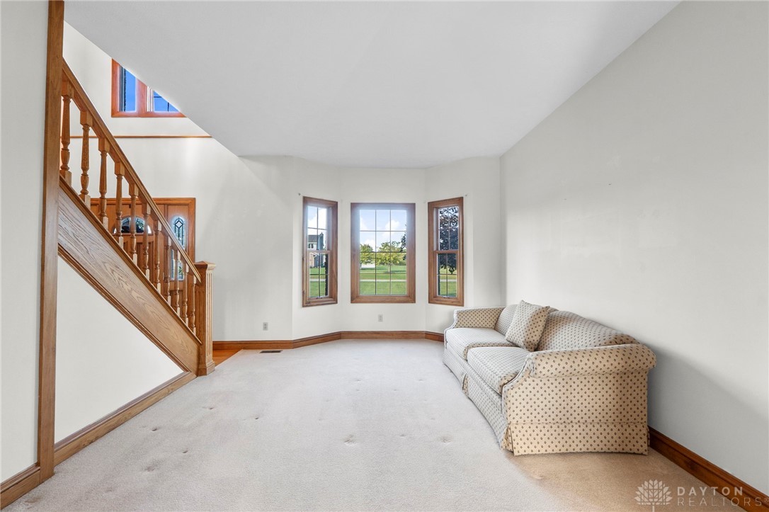 5034 Clearcreek Trail