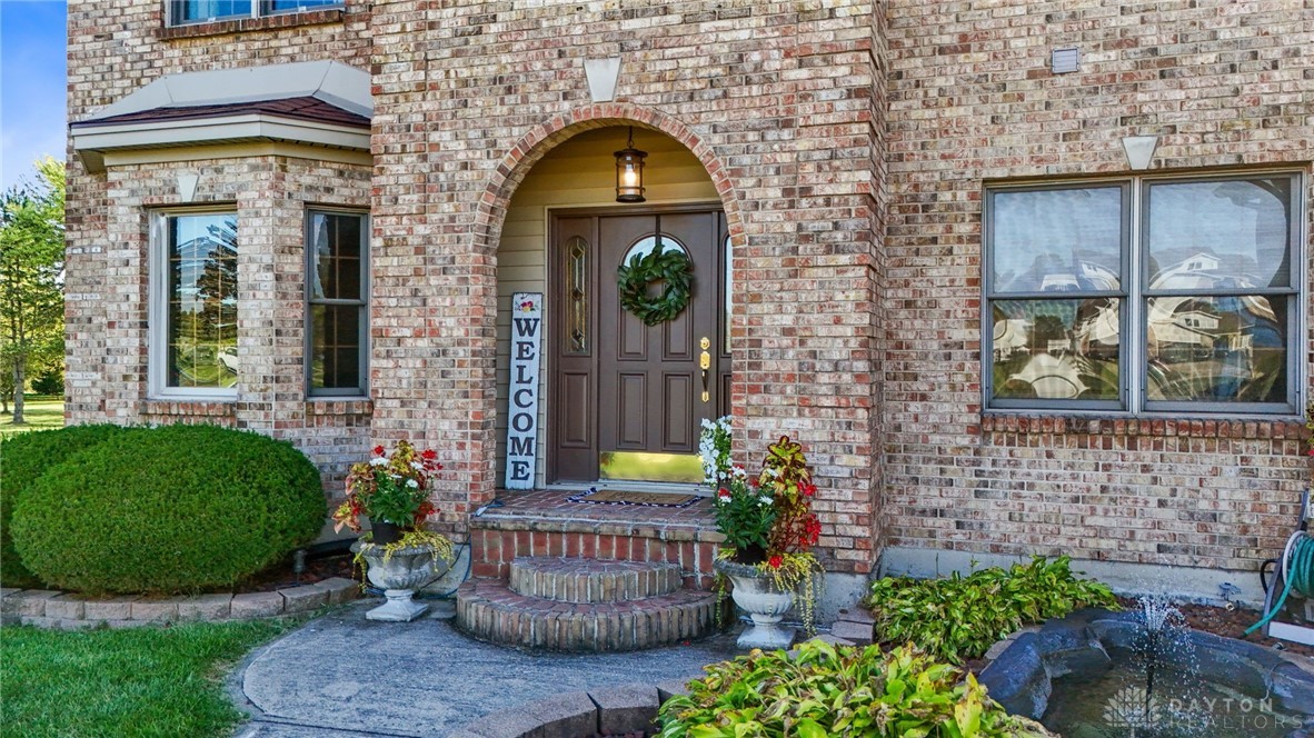 5034 Clearcreek Trail