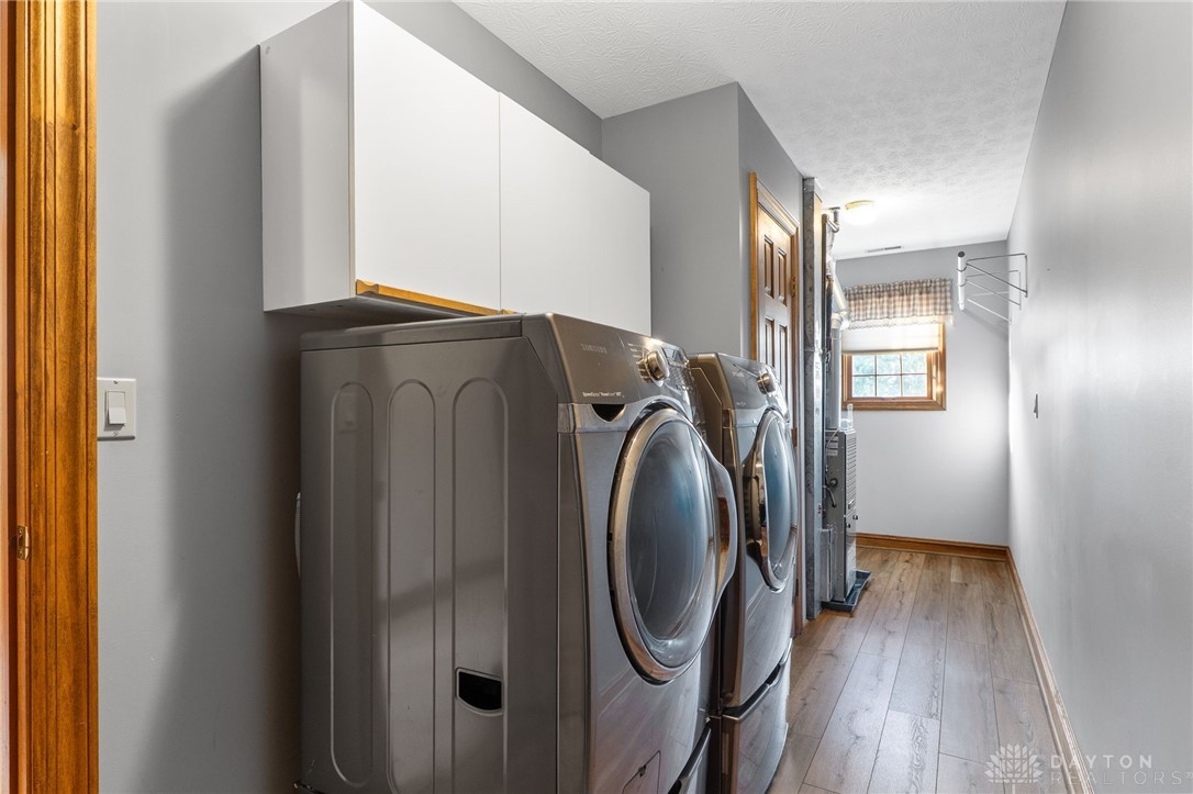 5034 Clearcreek Trail