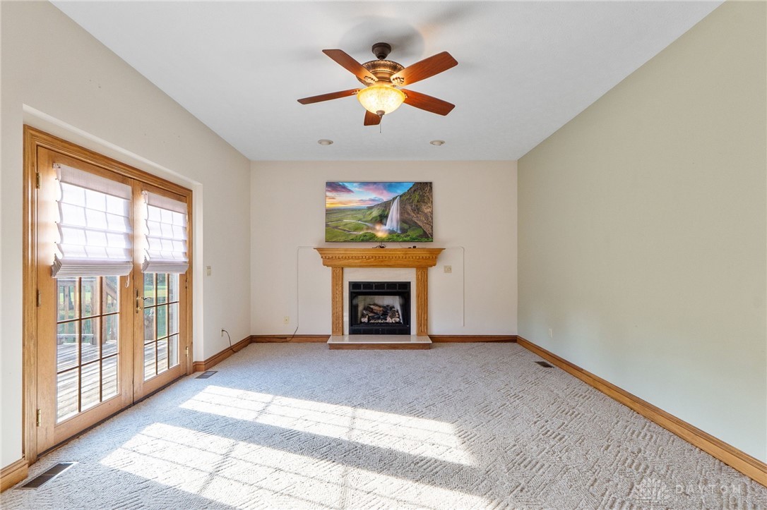 5034 Clearcreek Trail