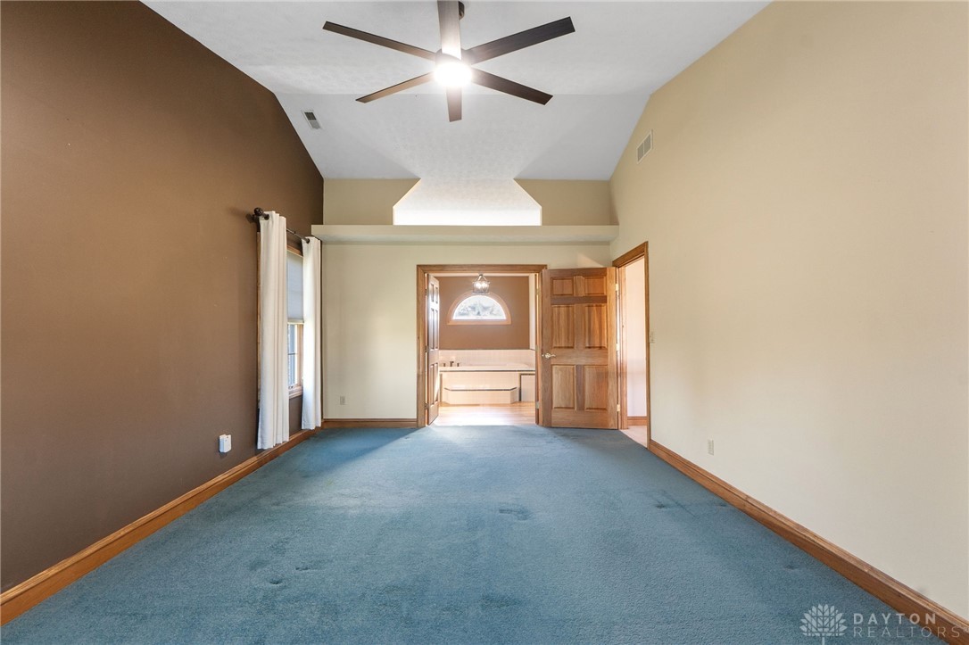 5034 Clearcreek Trail