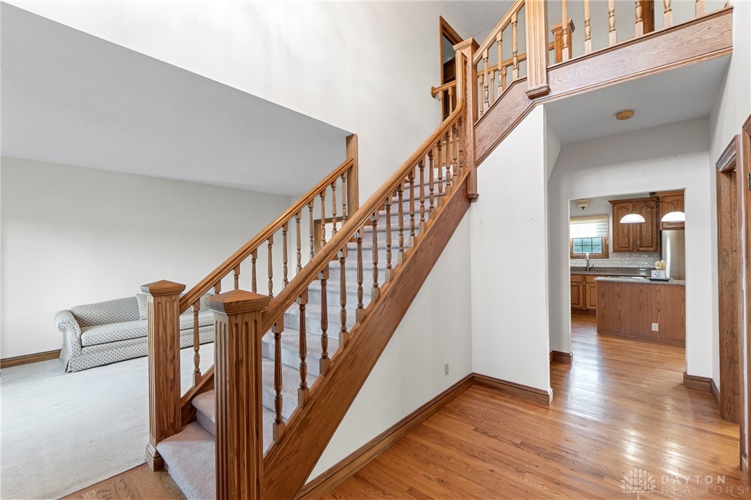 5034 Clearcreek Trail