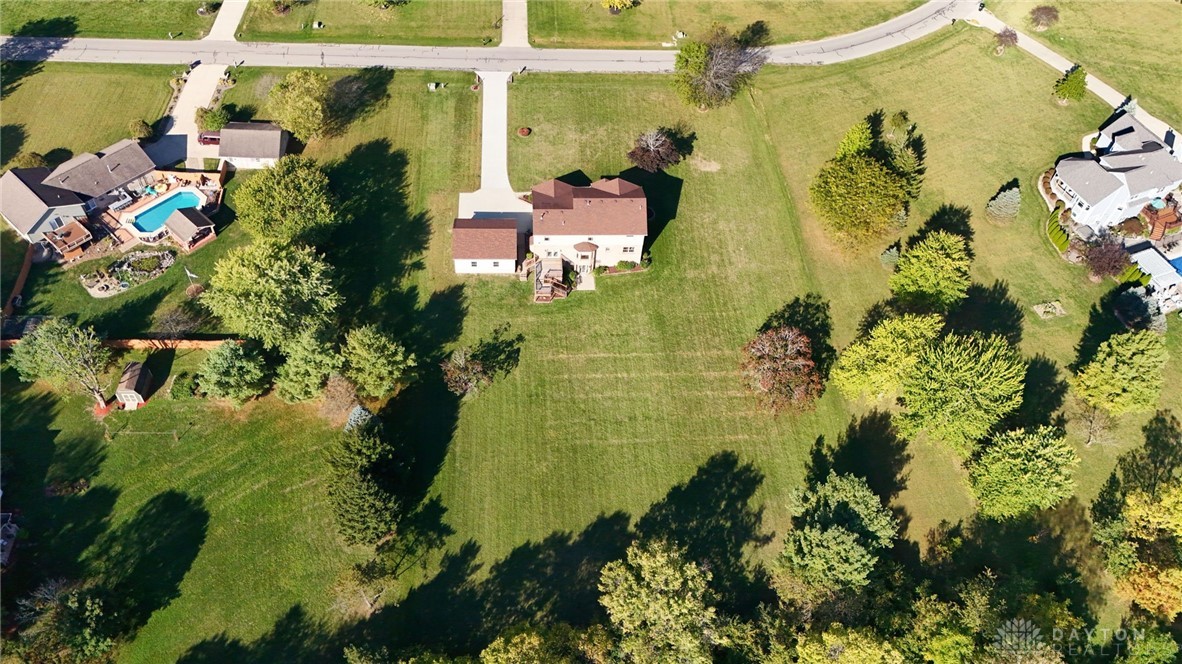 5034 Clearcreek Trail