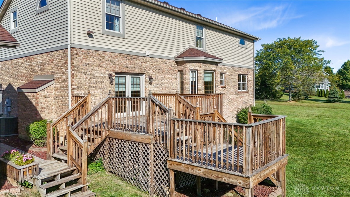 5034 Clearcreek Trail