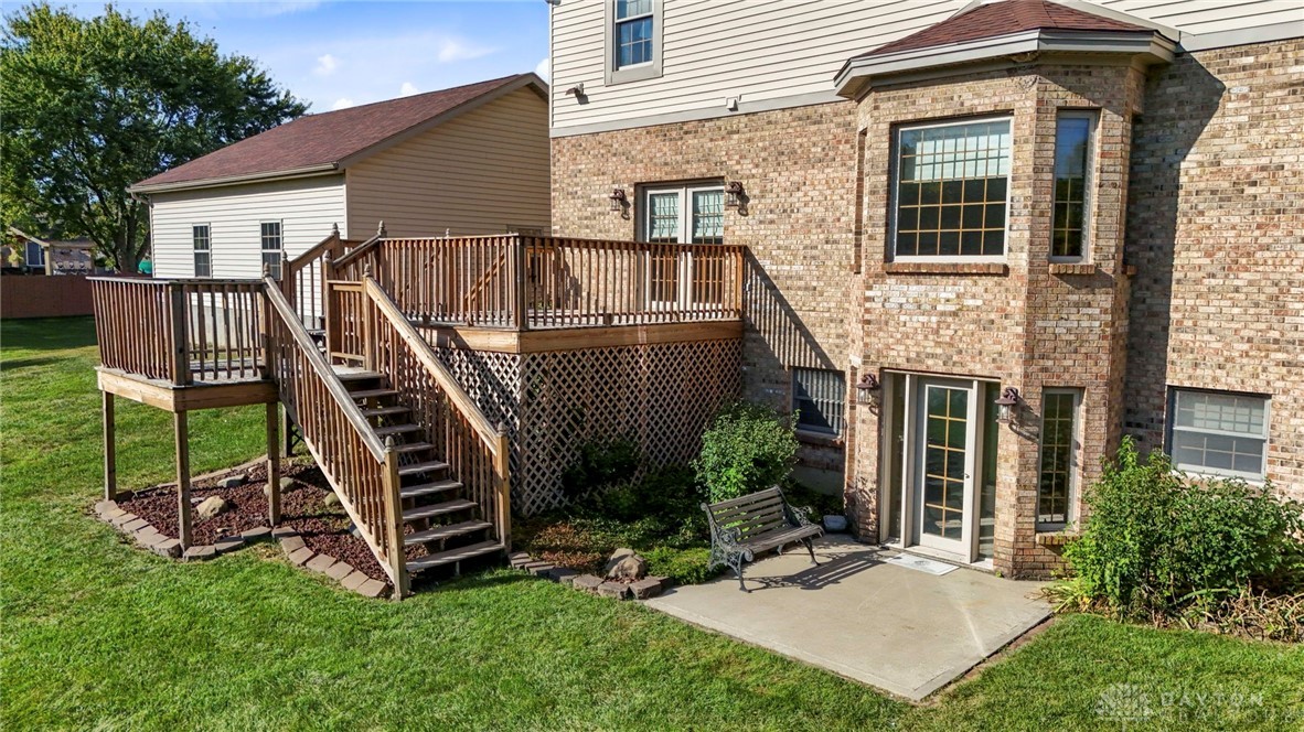 5034 Clearcreek Trail