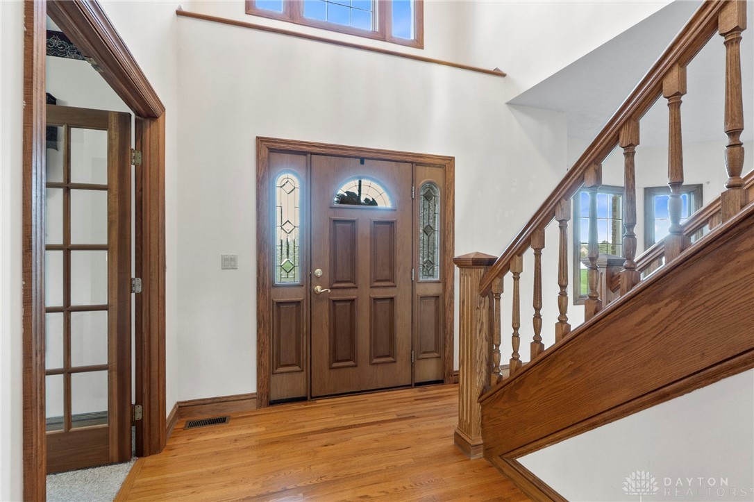 5034 Clearcreek Trail