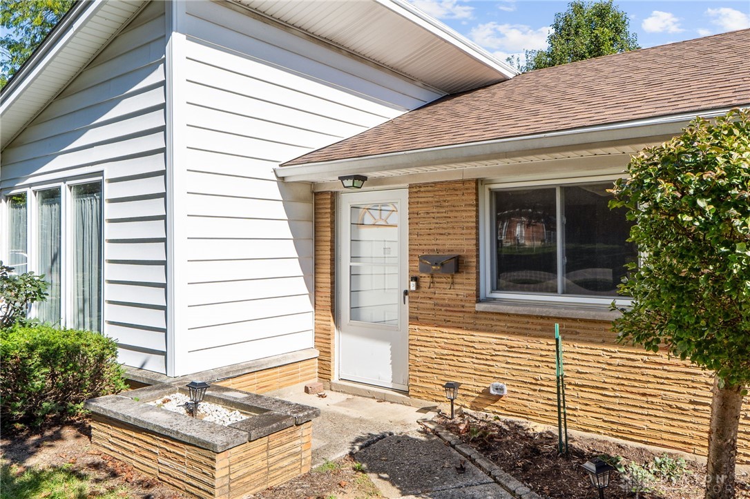 3872 Maryknoll Drive