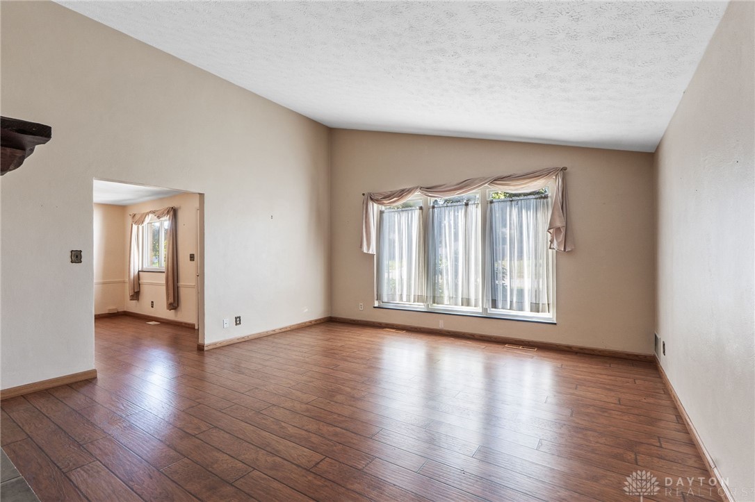 3872 Maryknoll Drive