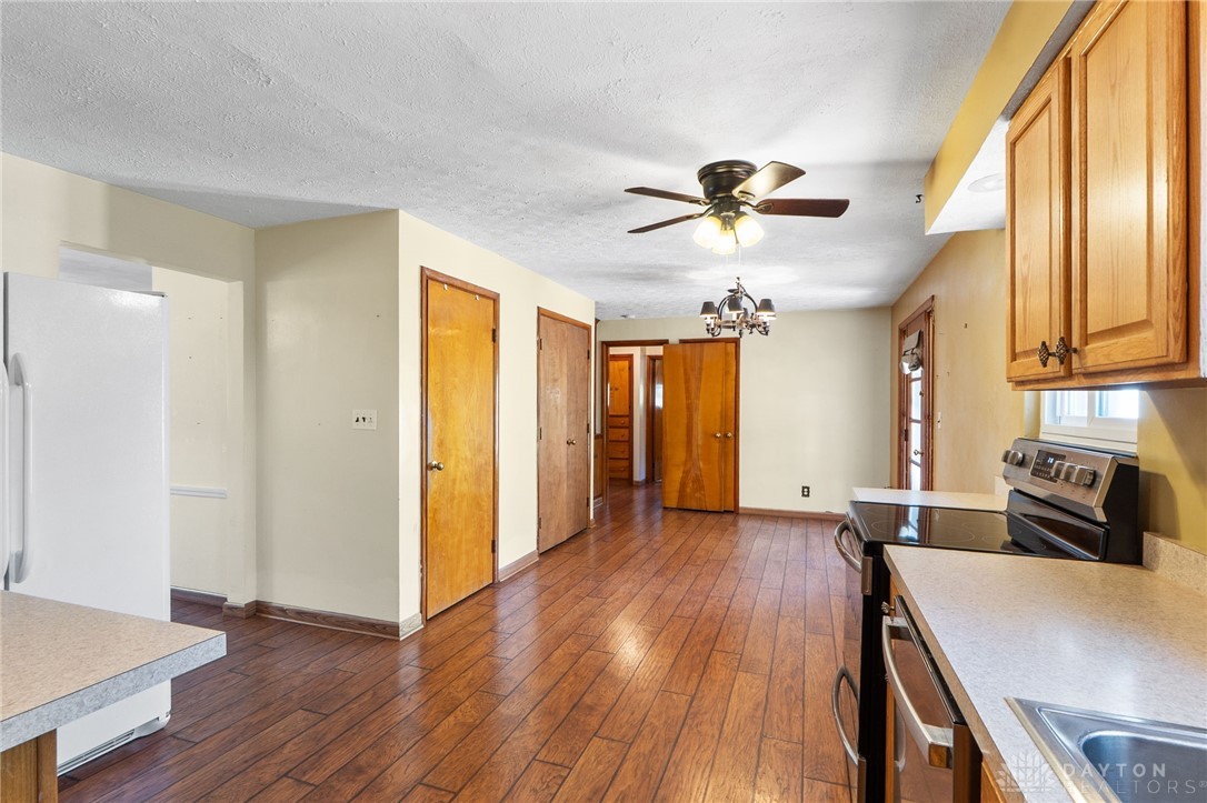 3872 Maryknoll Drive