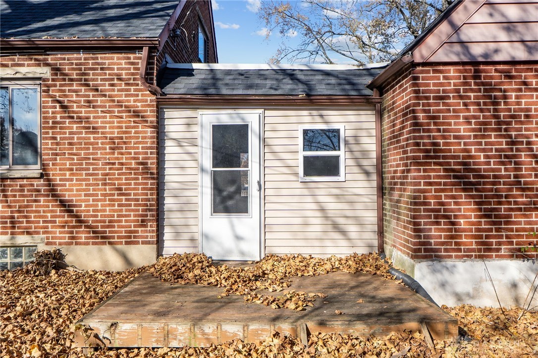 804 Gainsborough Road