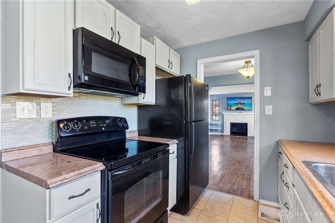 804 Gainsborough Road